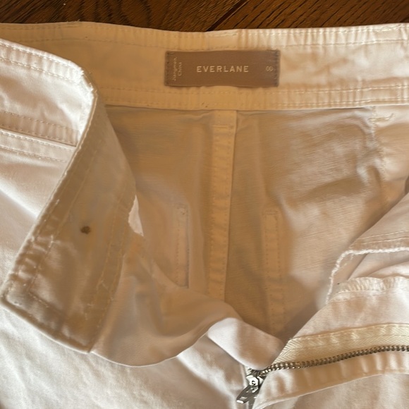 Everlane lightweight chino - Picture 2 of 7